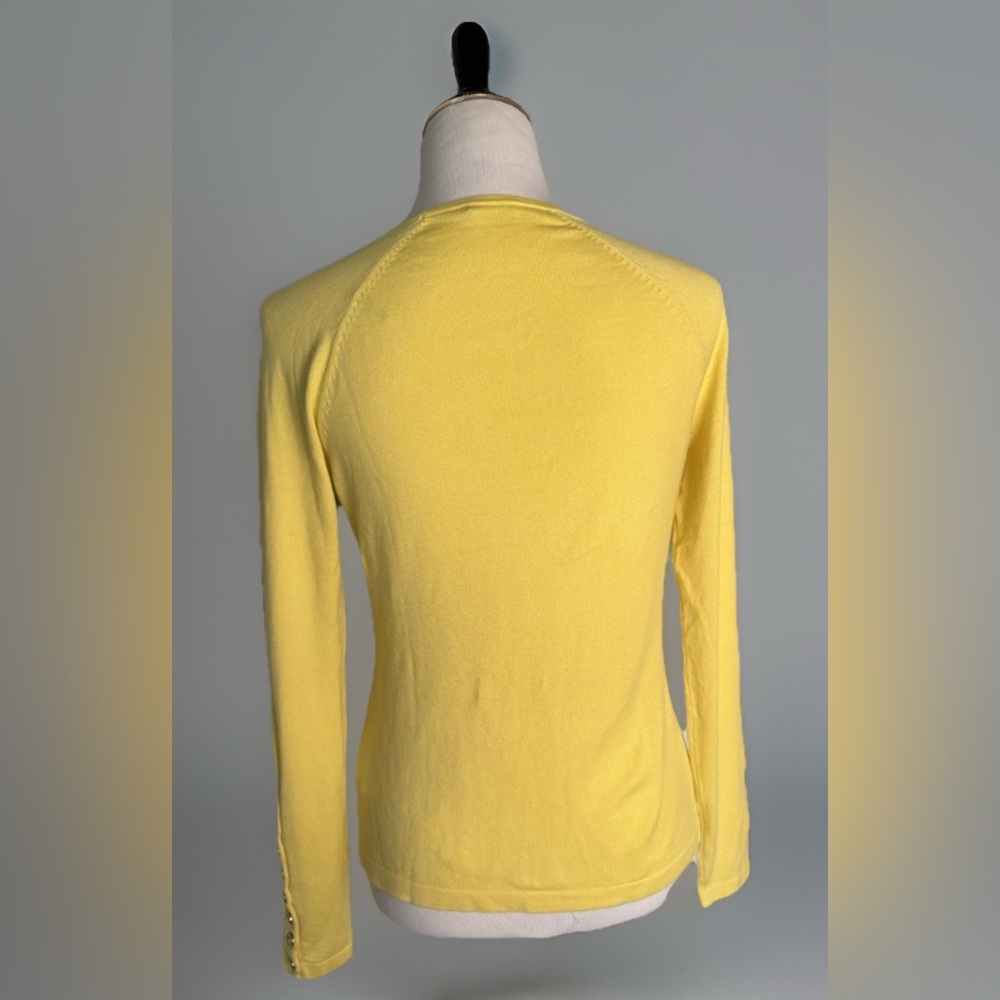 J. McLaughlin Jamey Yellow Sweater Sm Long Sleeve Pullover Crewneck Button Cuff - Picture 3 of 8